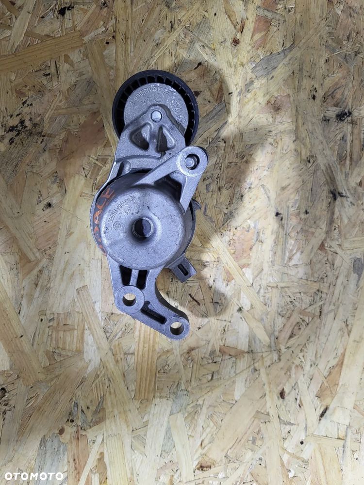 Napinacz Rolka paska peugeot Citroen 2.0 BLUE HDI - 1