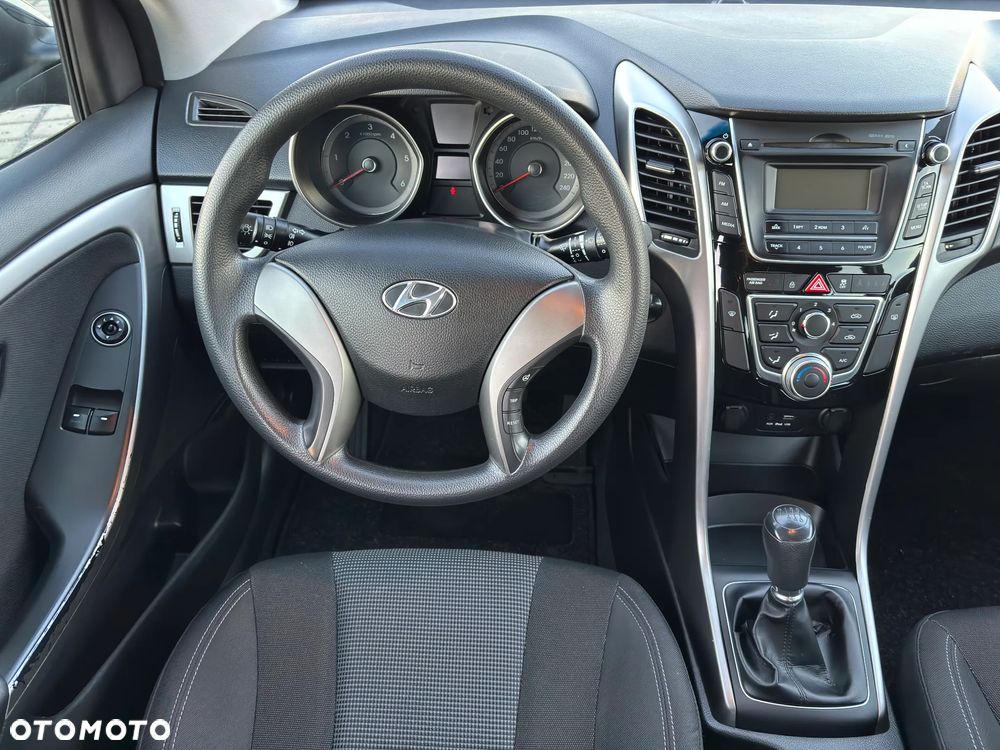 Hyundai i30 1.6 CRDi BlueDrive Comfort - 22