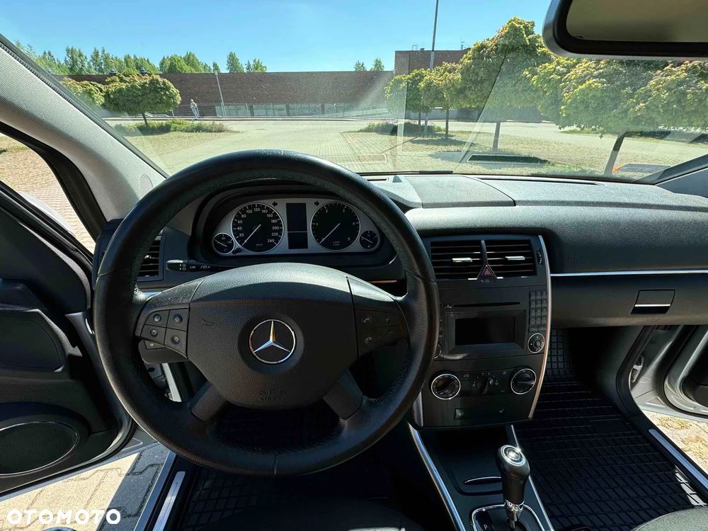 Mercedes-Benz Klasa B - 15