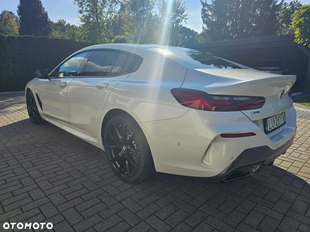 BMW Seria 8 - 8