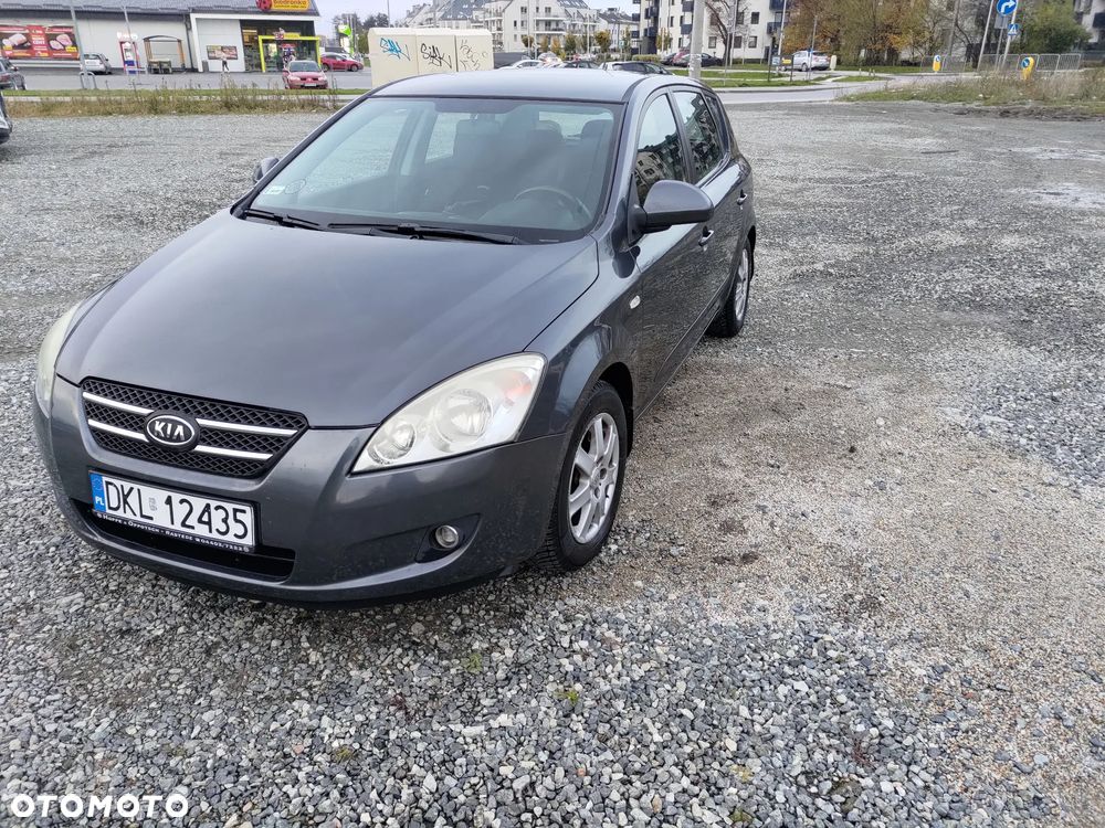 Kia Ceed 1.6 Crdi Comfort - 3