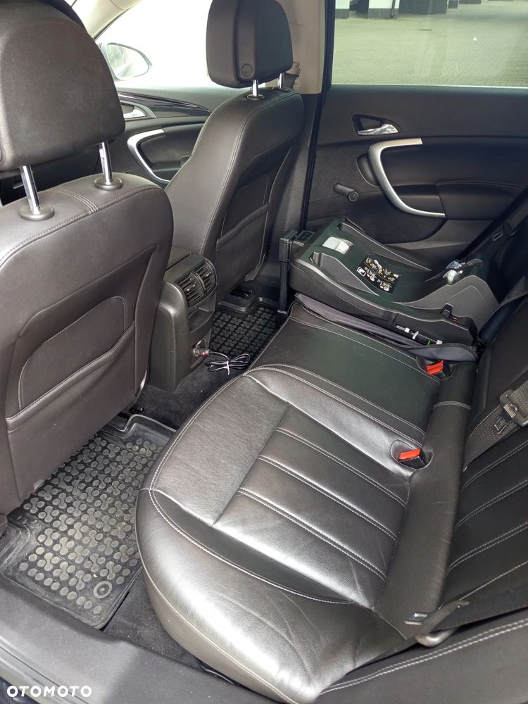 Opel Insignia 2.0 Turbo 4x4 Sport - 9