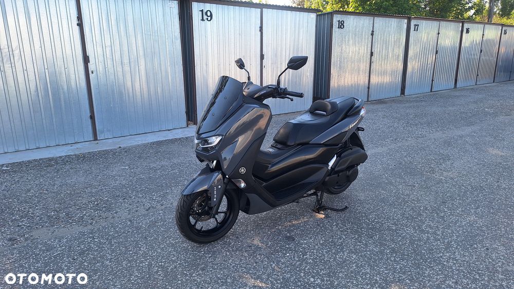 Yamaha NMAX - 1