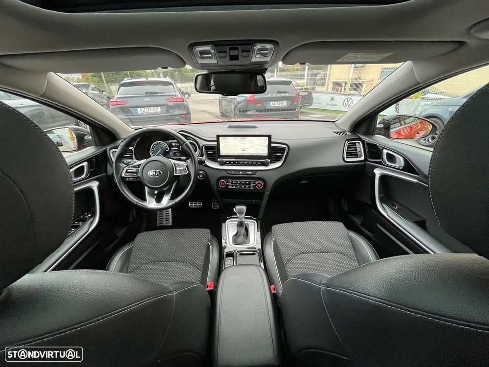 Kia XCeed 1.6 GDi PHEV Drive - 10
