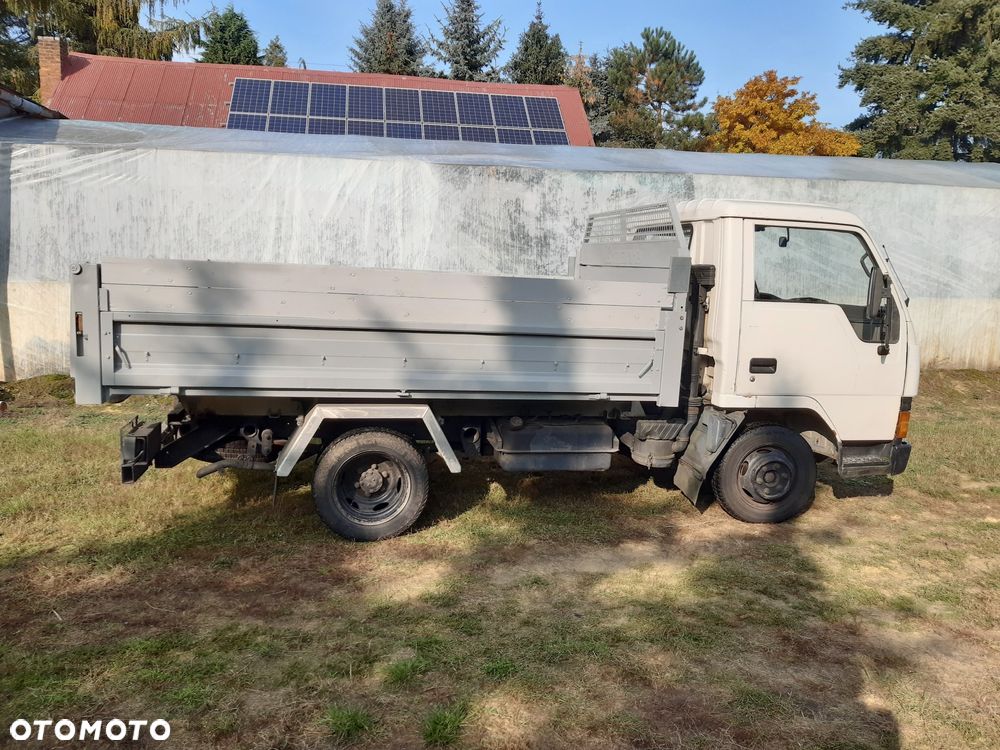 Mitsubishi Canter - 7