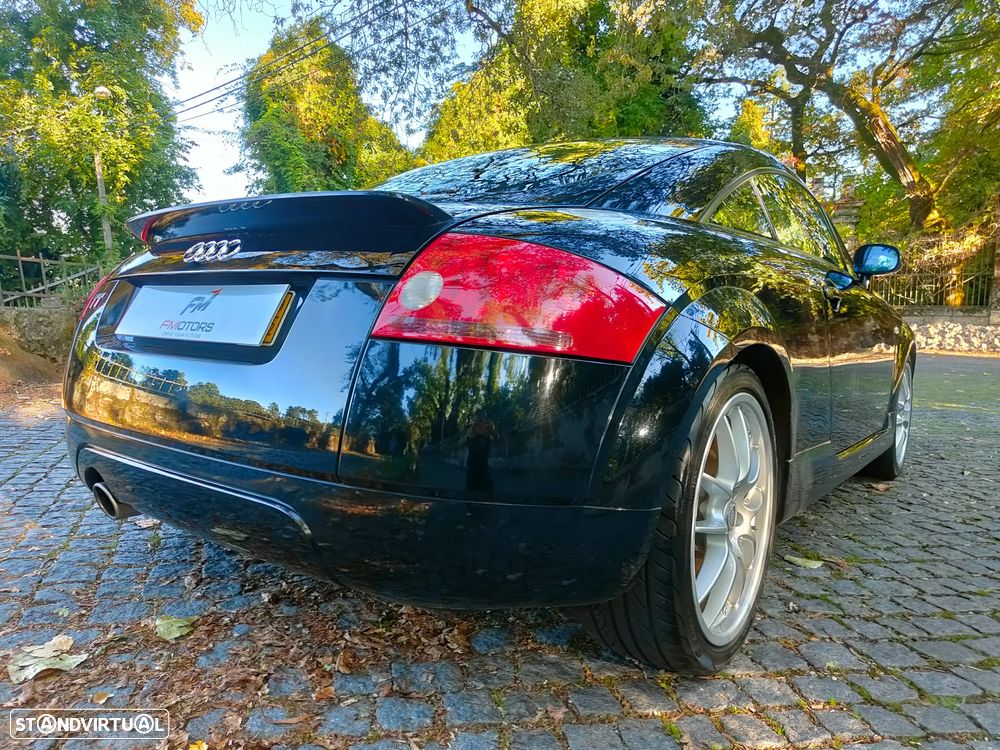 Audi TT Coupé 1.8 T - 17