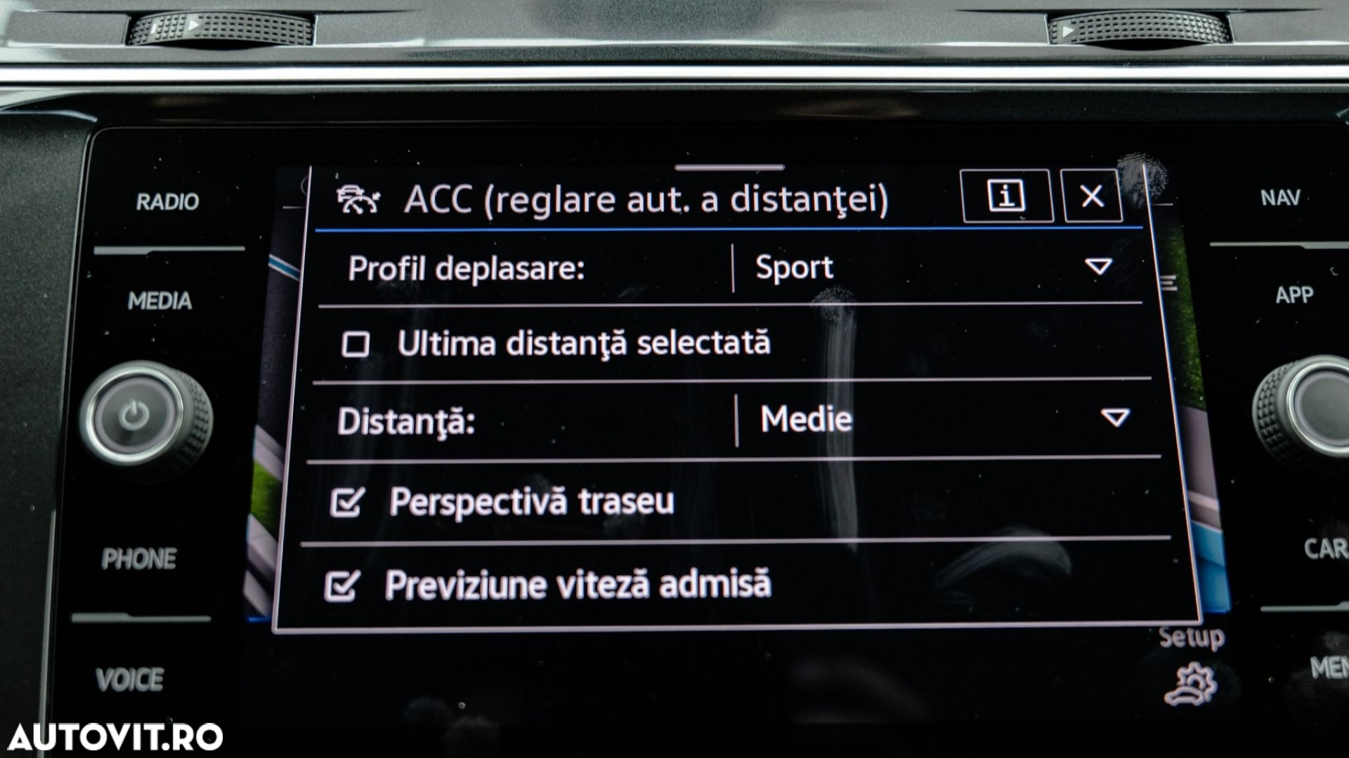 Volkswagen Tiguan 2.0 TDI DSG Life - 27