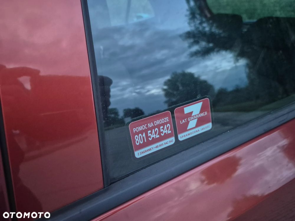 Kia Picanto 1.2 L - 6