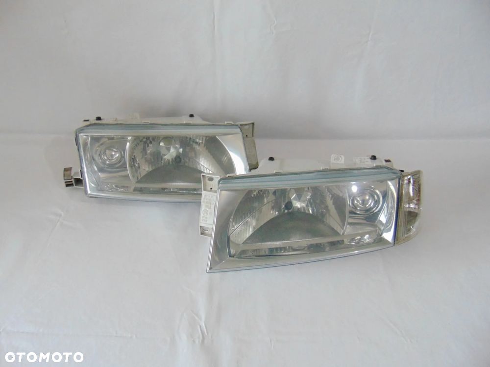 ORYGINAŁ lampa przednia przód lewa prawa Skoda Octavia 1 I FL lift 00-10r - 1