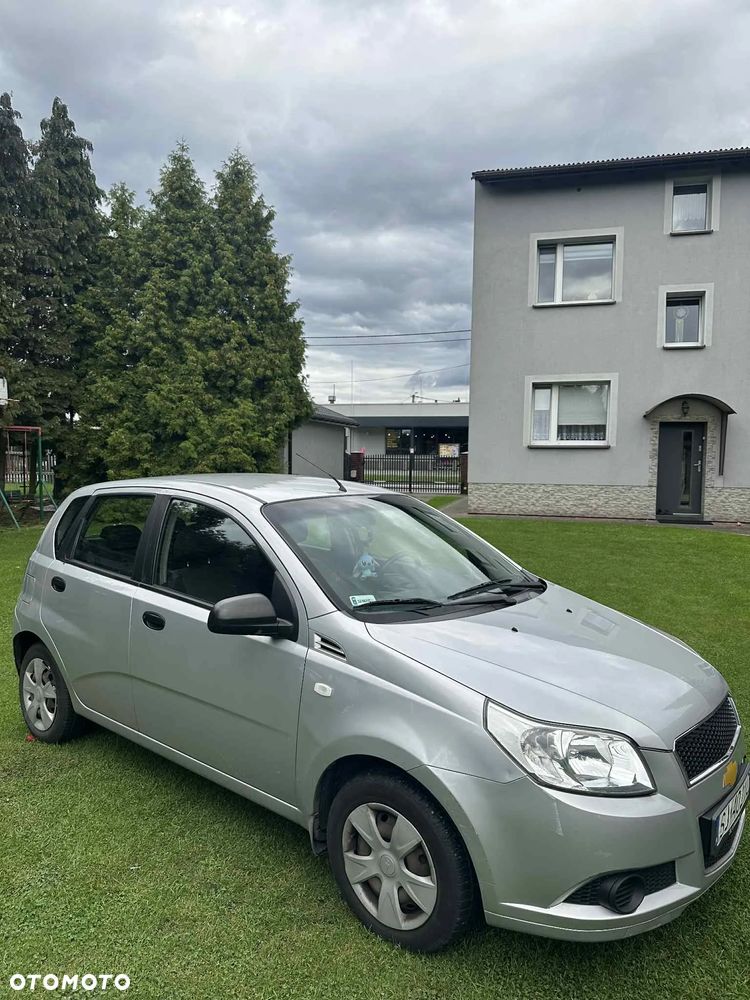 Chevrolet Aveo 1.2 16V Base / Classic - 2