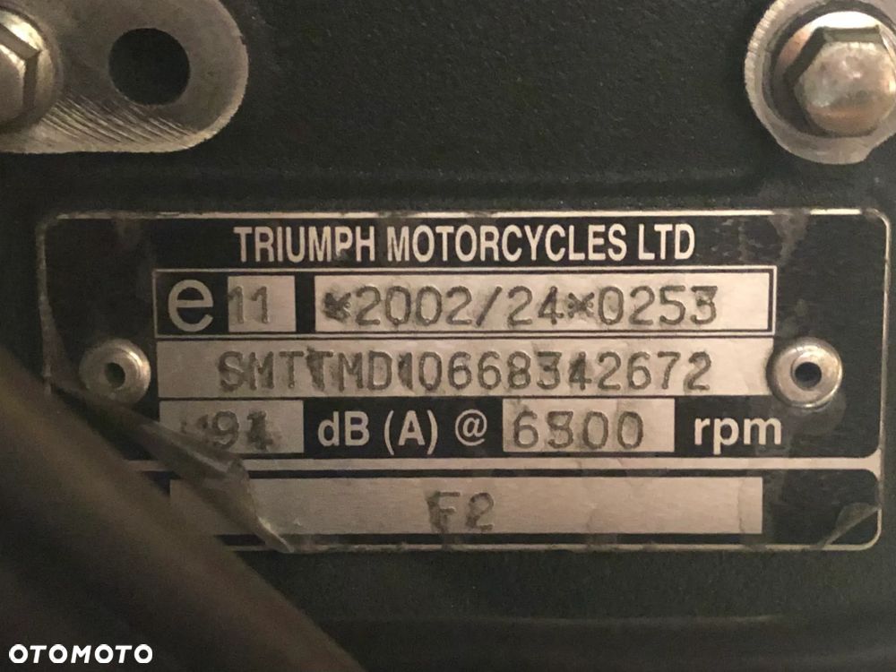 Triumph Daytona - 6