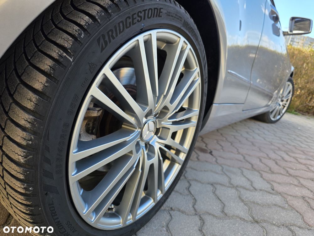 Mercedes-Benz Klasa E - 40