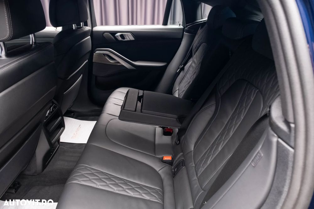 BMW X6 xDrive40i AT MHEV - 35