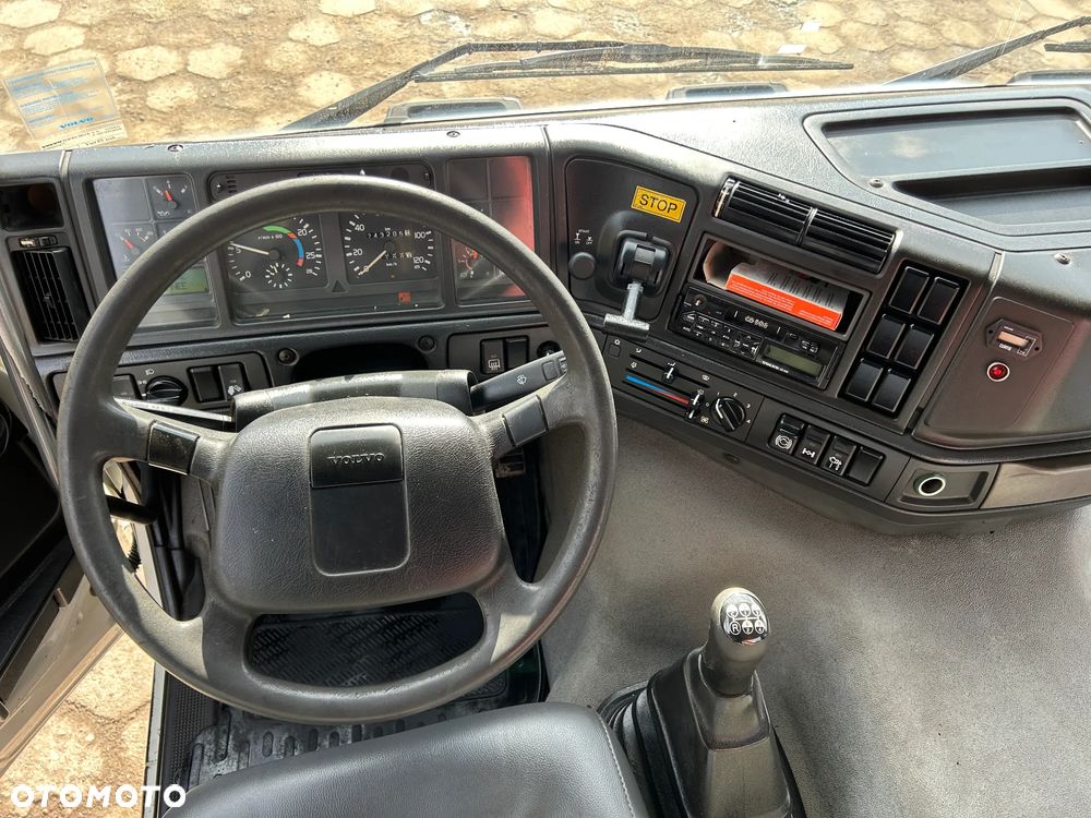 Volvo FM 250 WYWROTKA 3-STRONNA + HDS FASSI Z ROTATOREM F110A.21 / HYDRO-BURTA / WYWROT NA 3 STRONY / HAK ZACZEP / WAŻNY UDT !! - 30