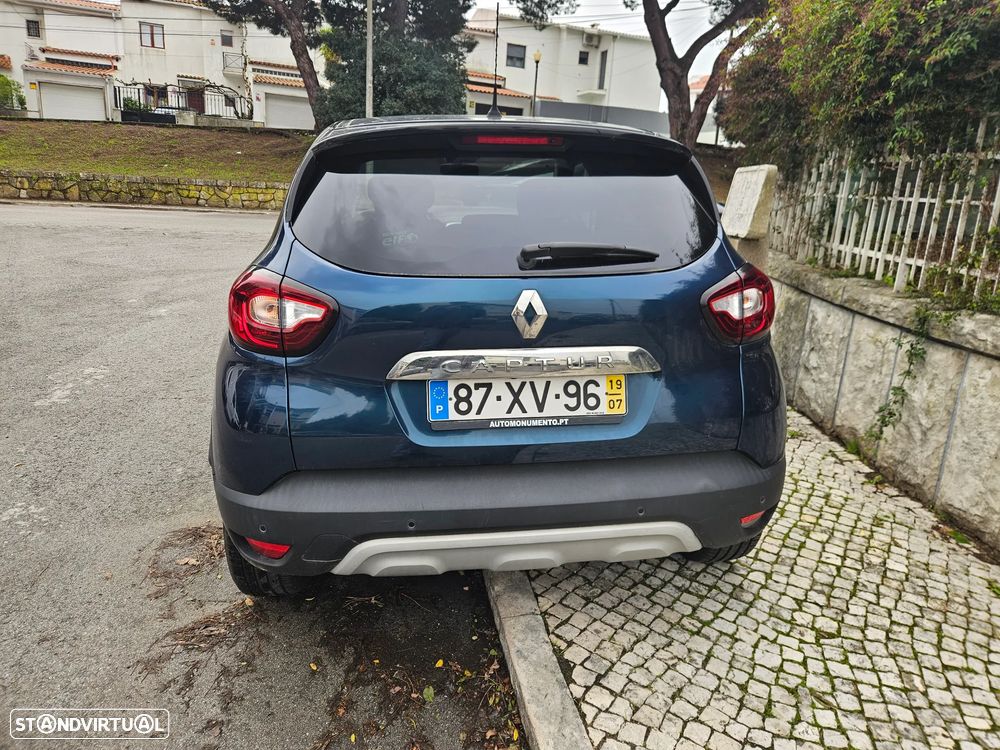 Renault Captur 0.9 TCE Exclusive - 1