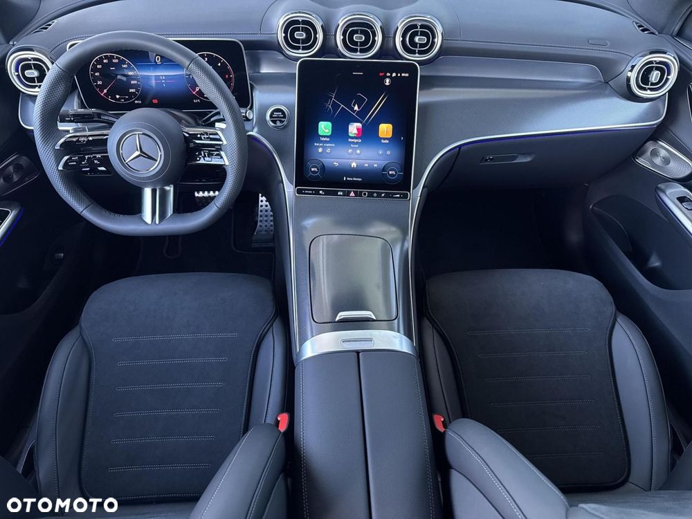 Mercedes-Benz GLC - 23