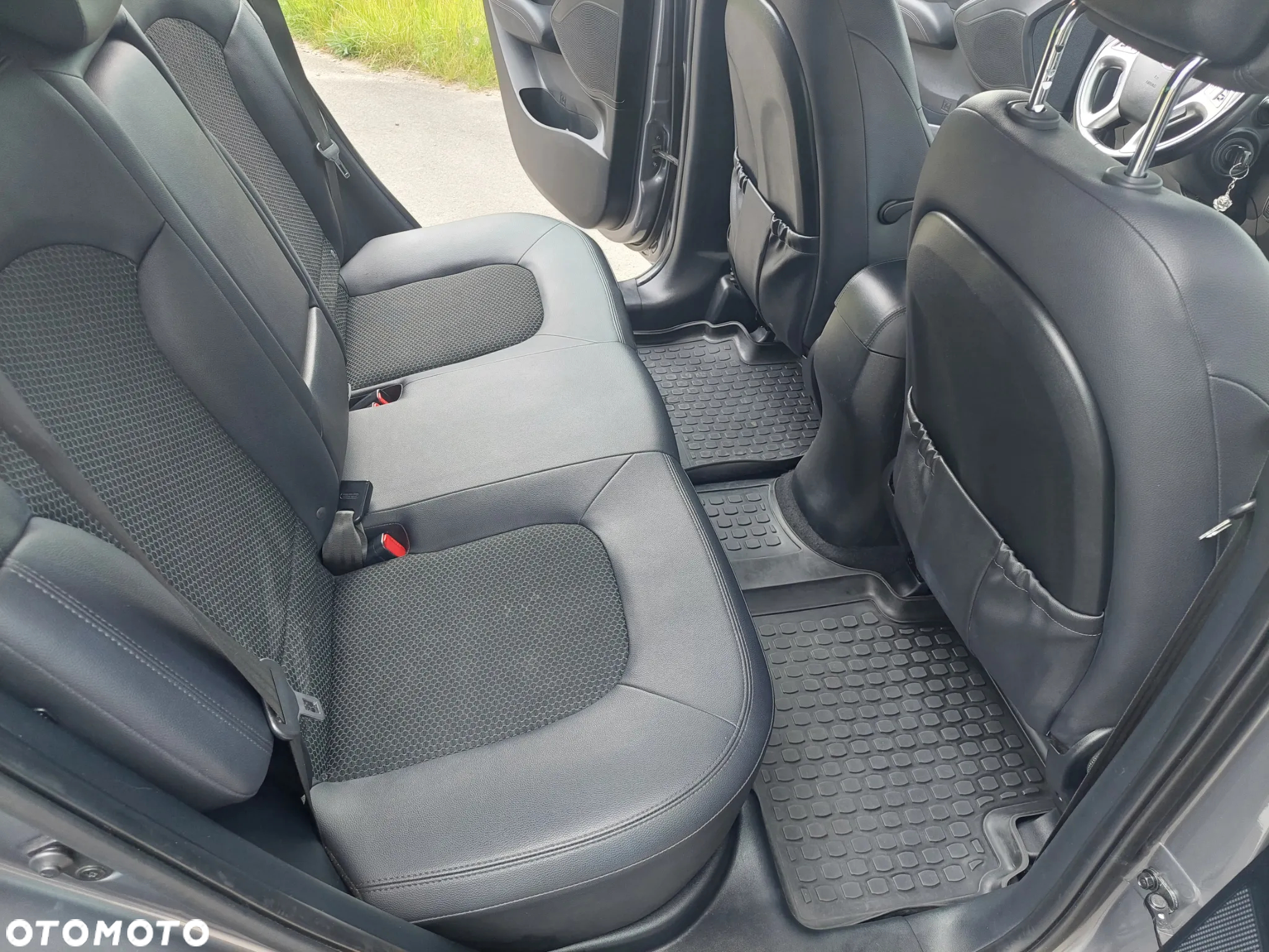 Hyundai ix35 2.0 4WD Automatik Premium - 18