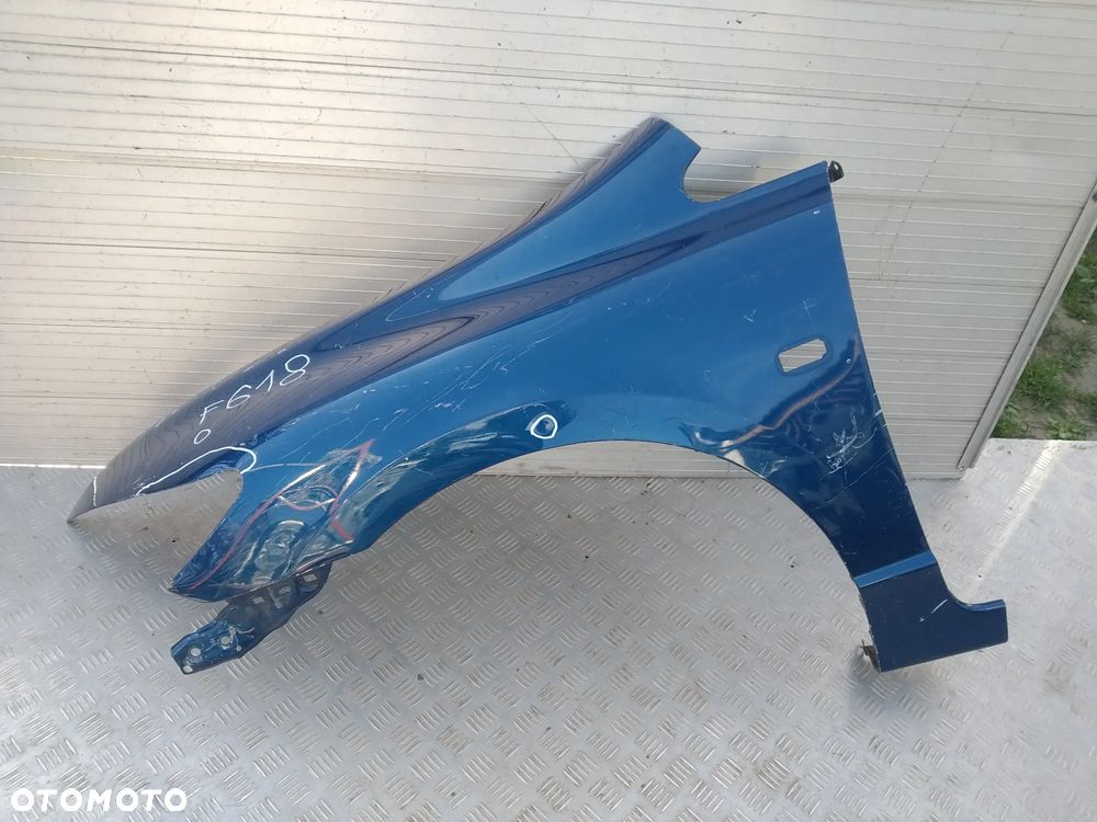 E545/F618 LEWY PRZEDNI BŁOTNIK HONDA CIVIC SEDAN 2002-12 - 2