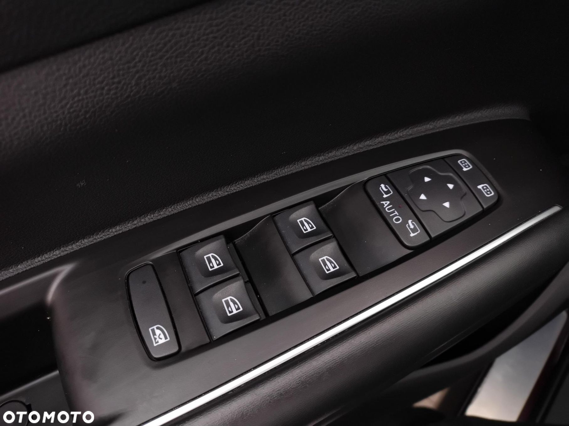 Renault Koleos 2.0 Blue dCi Initiale Paris 4x4 X-Tronic - 15