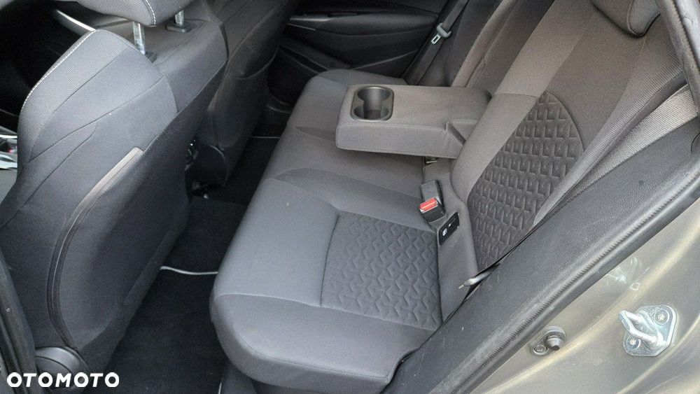 Toyota Corolla 1.8 Hybrid Comfort - 19