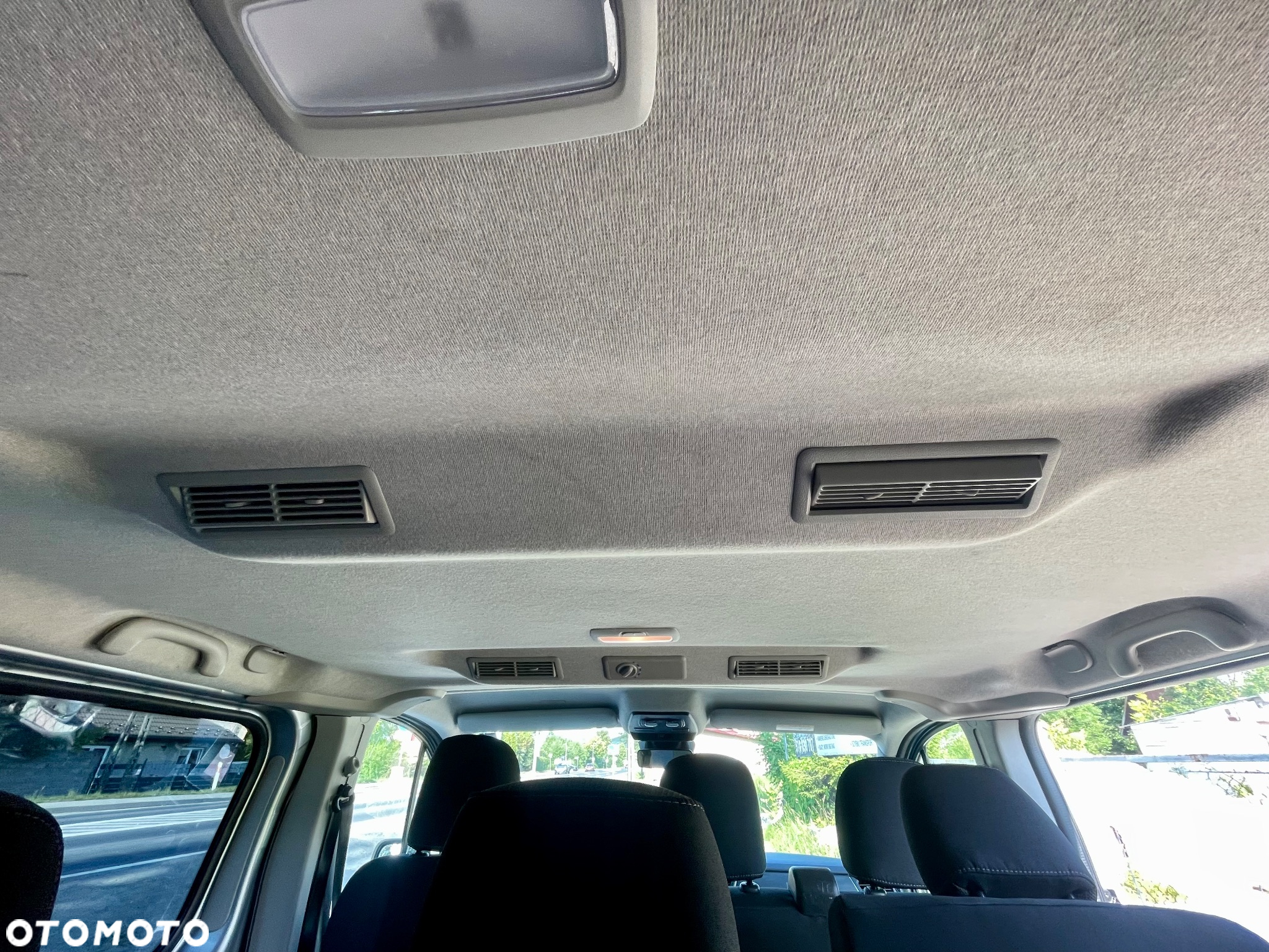 Renault Trafic - 23