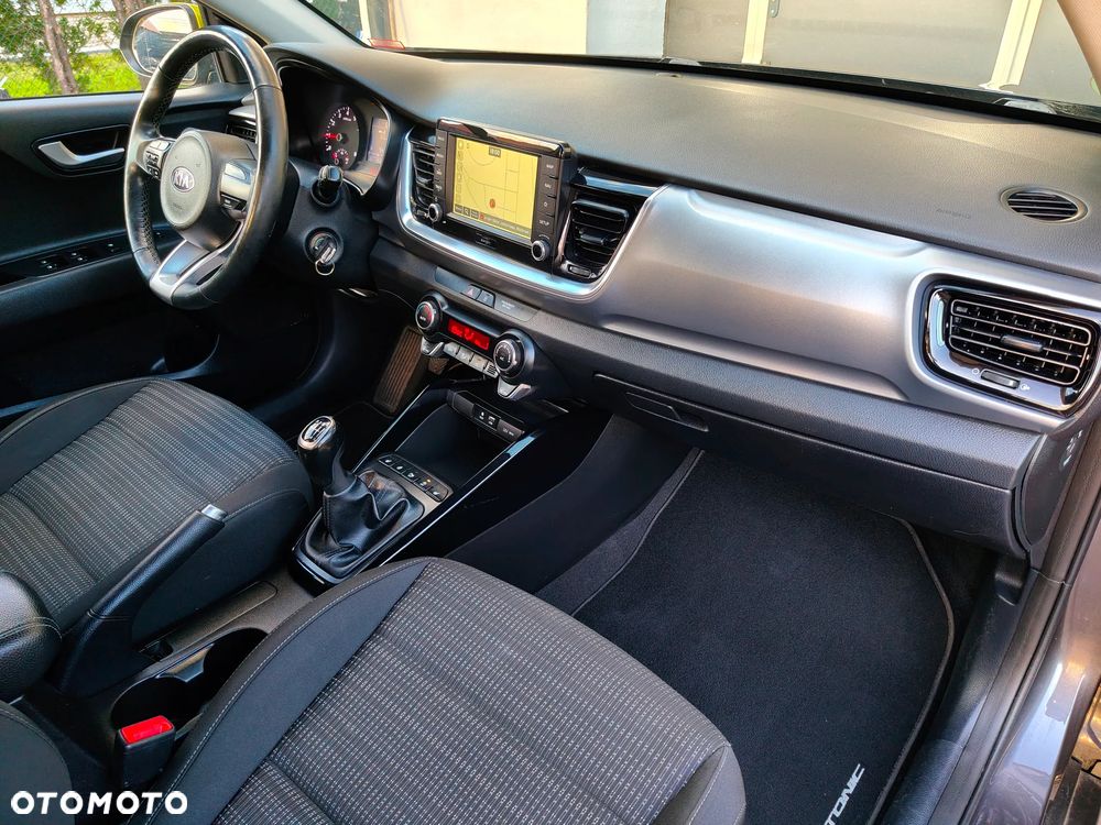Kia Stonic 1.0 T-GDI 120 Vision - 32