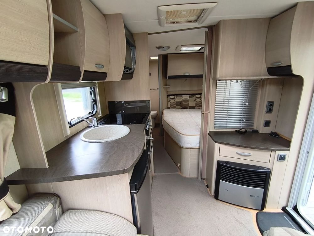 SWIFT COASTLINE EXCEL 550 - 17
