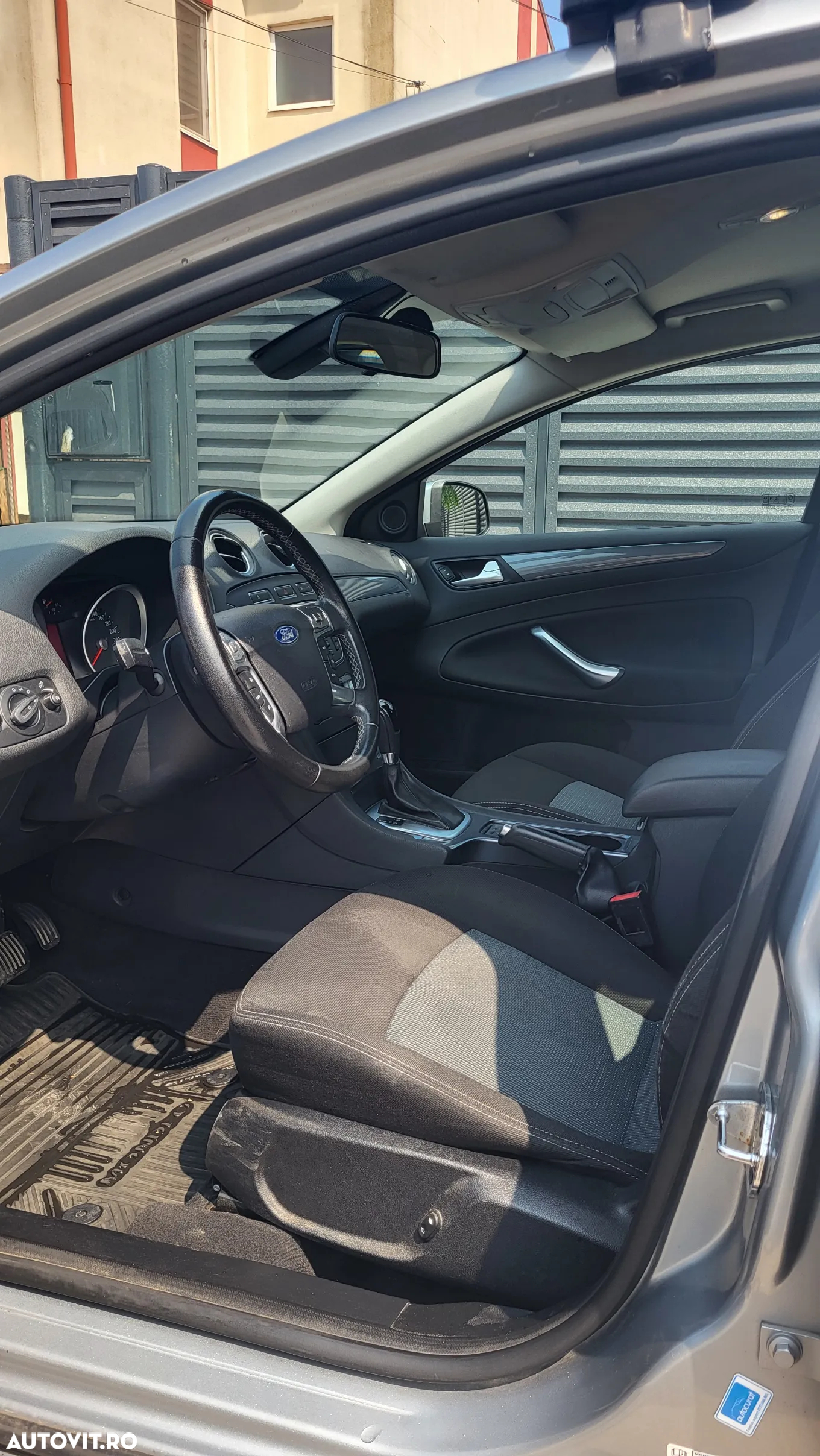 Ford Mondeo 2.0 TDCi Powershift Business Class - 3