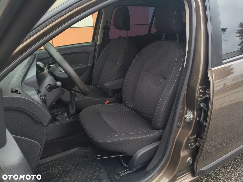 Dacia Logan TCe 90 Prestige - 9
