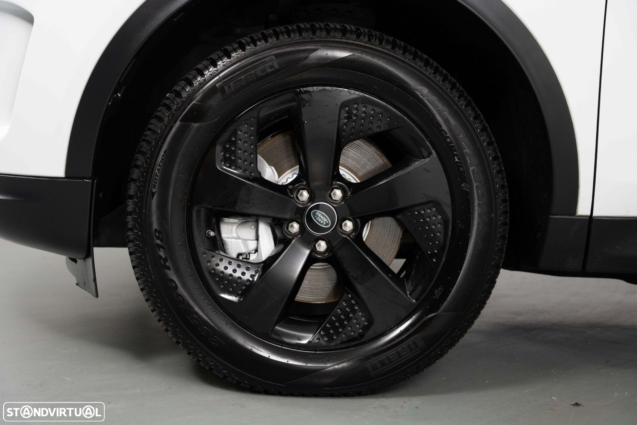 Land Rover Discovery Sport 1.5 I3 P300e AWD - 18