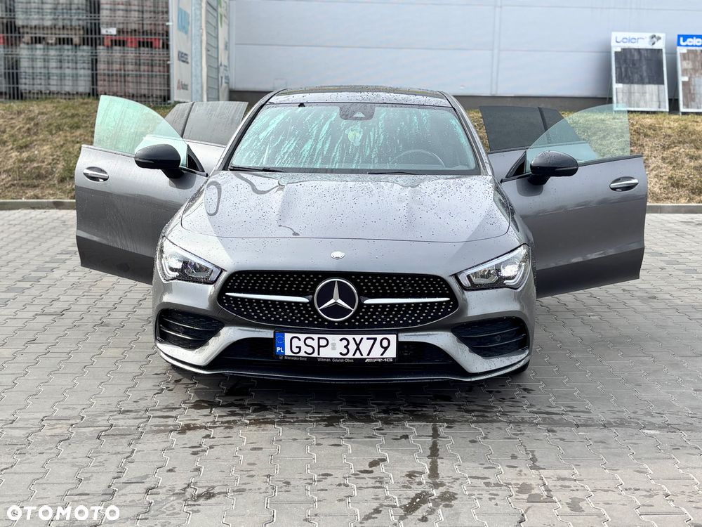 Mercedes-Benz CLA 200 7G-DCT - 2