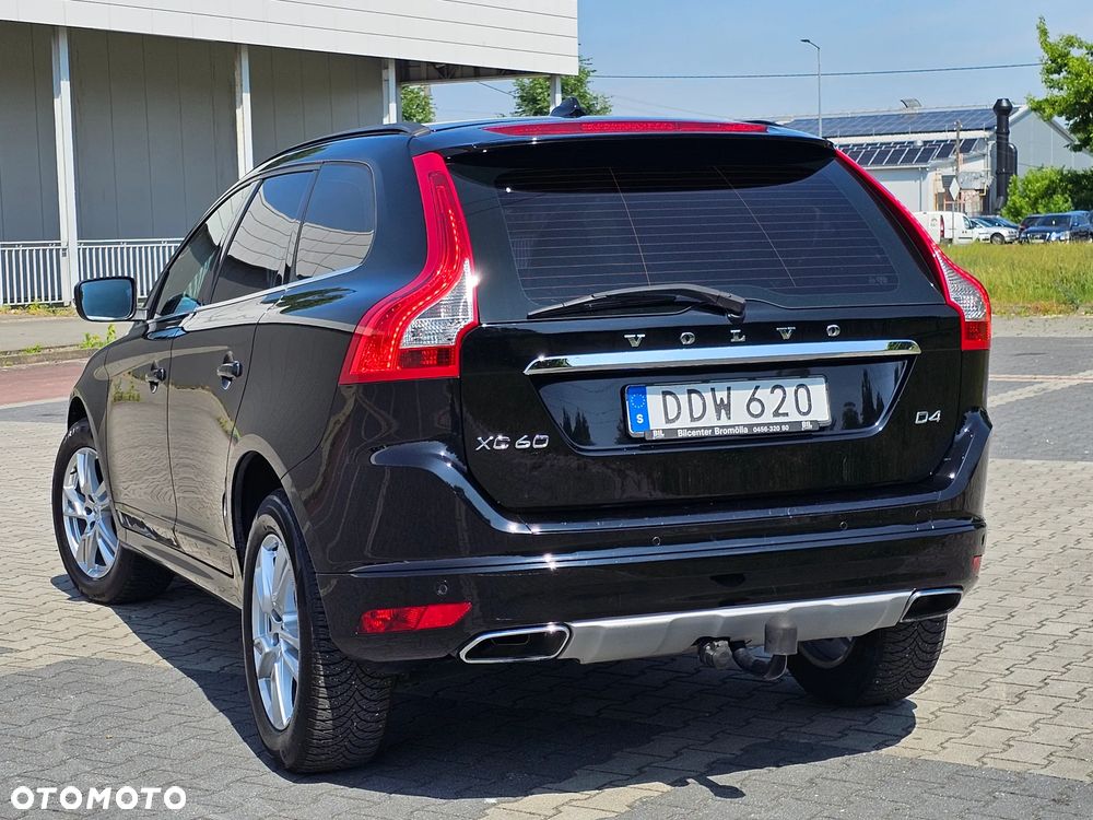 Volvo XC 60 D4 Momentum - 14