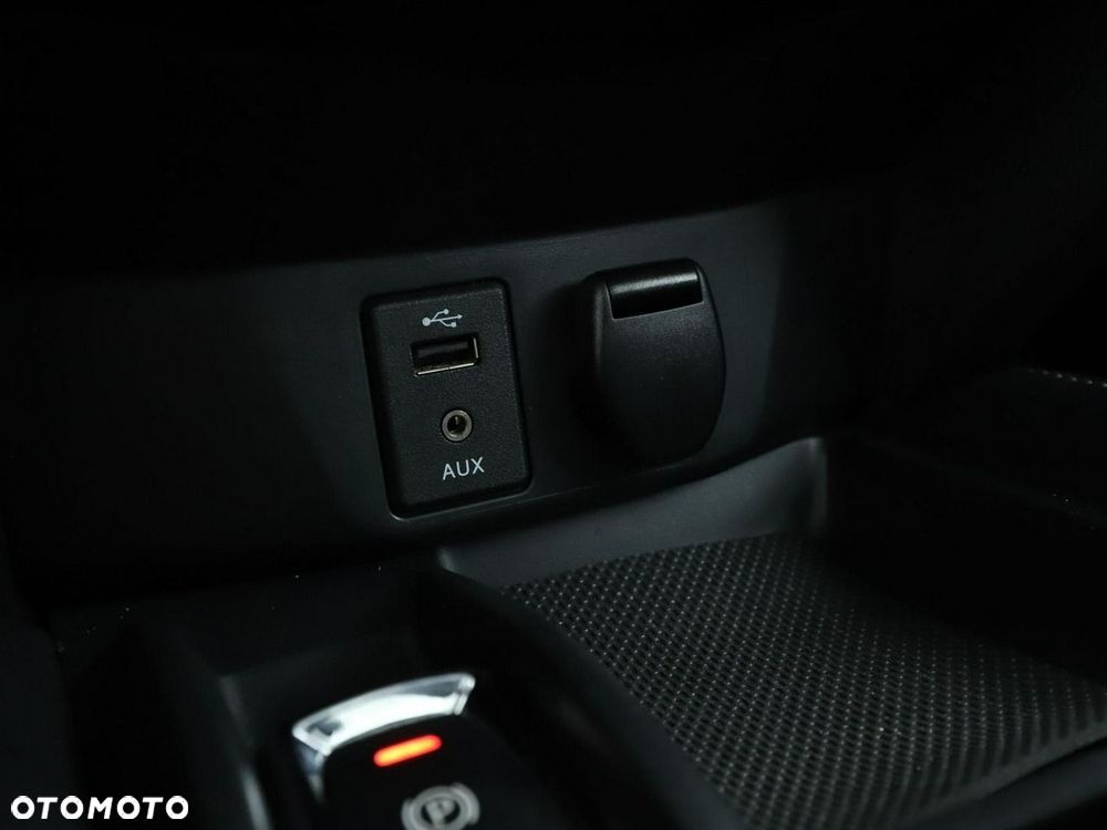 Nissan X-Trail 2.0 dCi Xtronic N-Connecta - 28