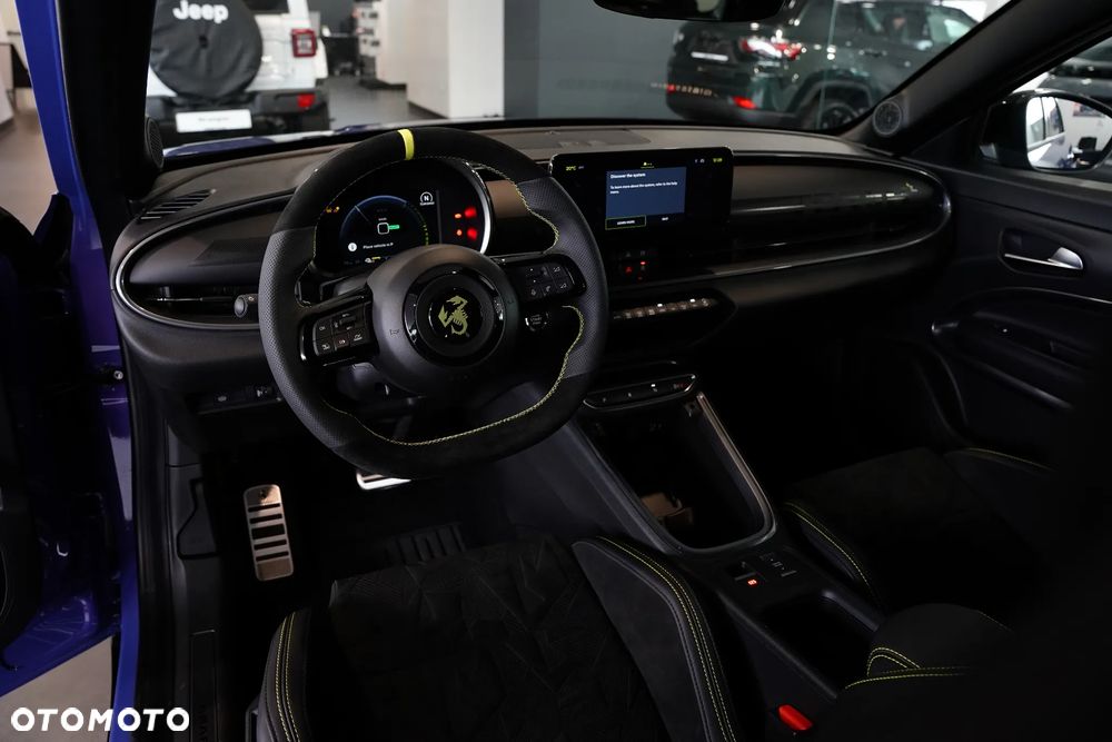 Abarth 600e 54kWh Scorpionissima - 19