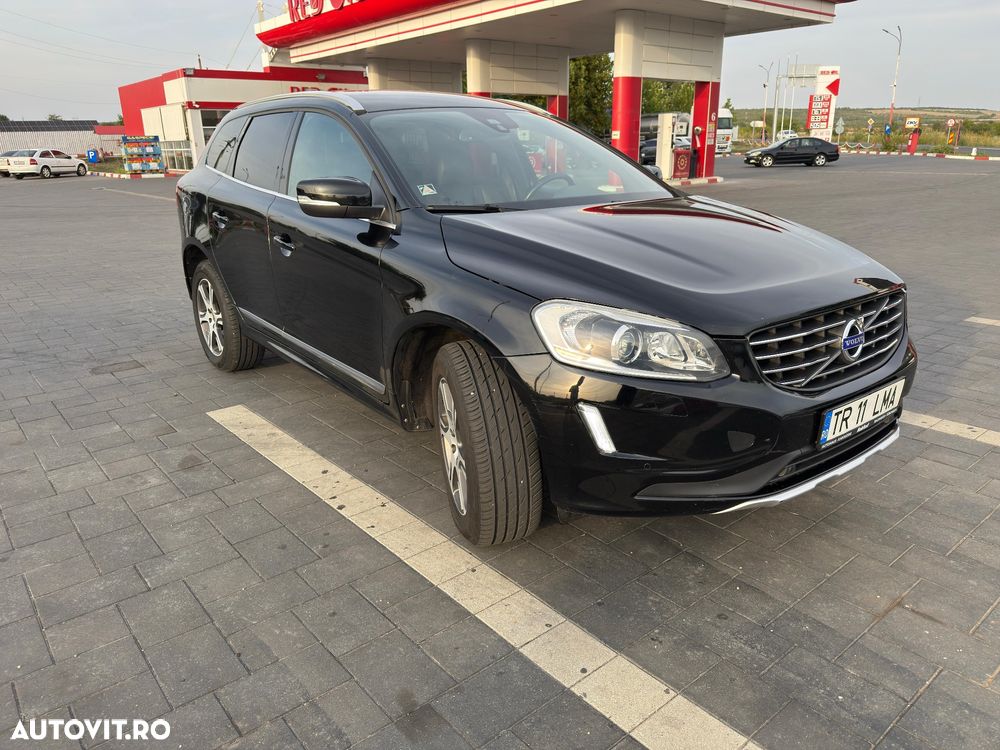 Volvo XC 60 D5 AWD Aut. Summum - 4