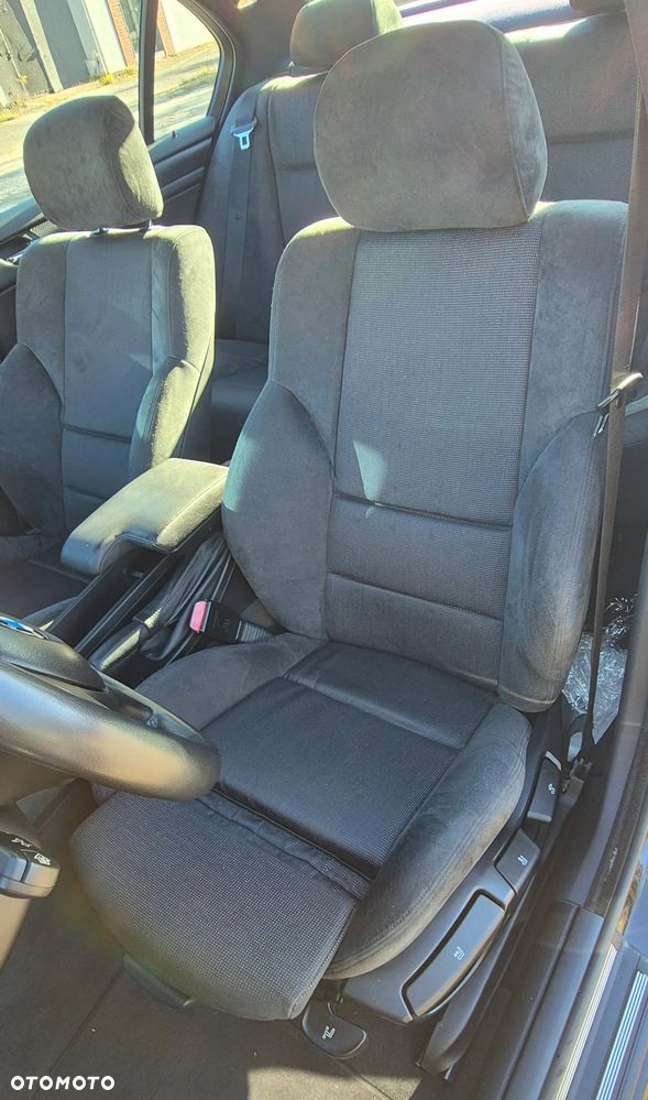 BMW Seria 3 - 17