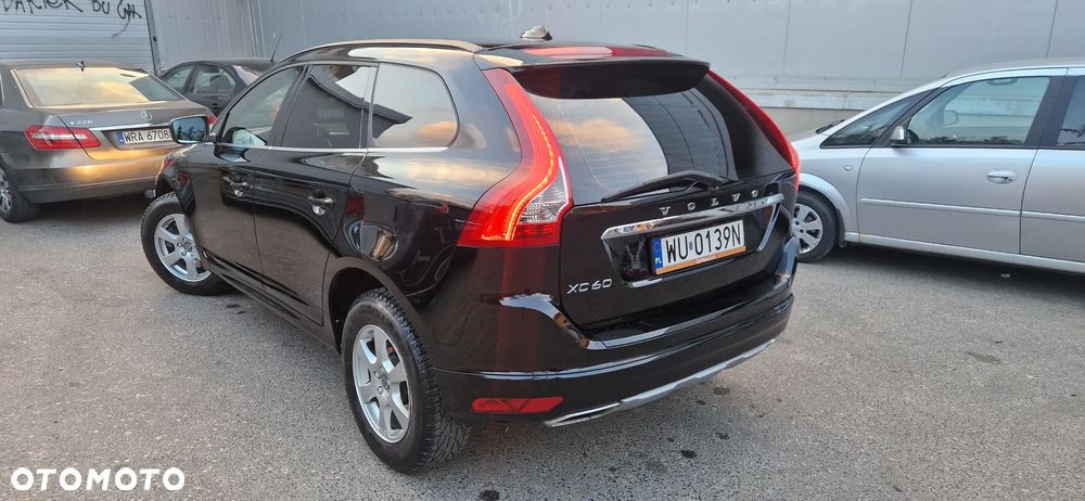 Volvo XC 60 D4 Momentum - 6
