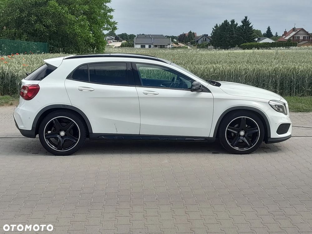 Mercedes-Benz GLA 200 (CDI) d 4-Matic - 8