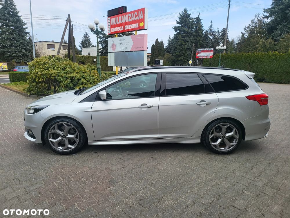 Ford Focus 2.0 TDCi ST-2 - 3