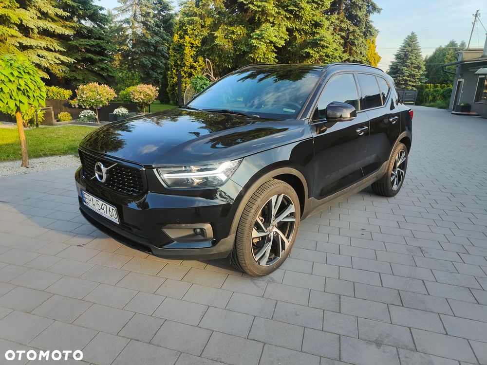 Volvo XC 40 T5 AWD R-Design - 1