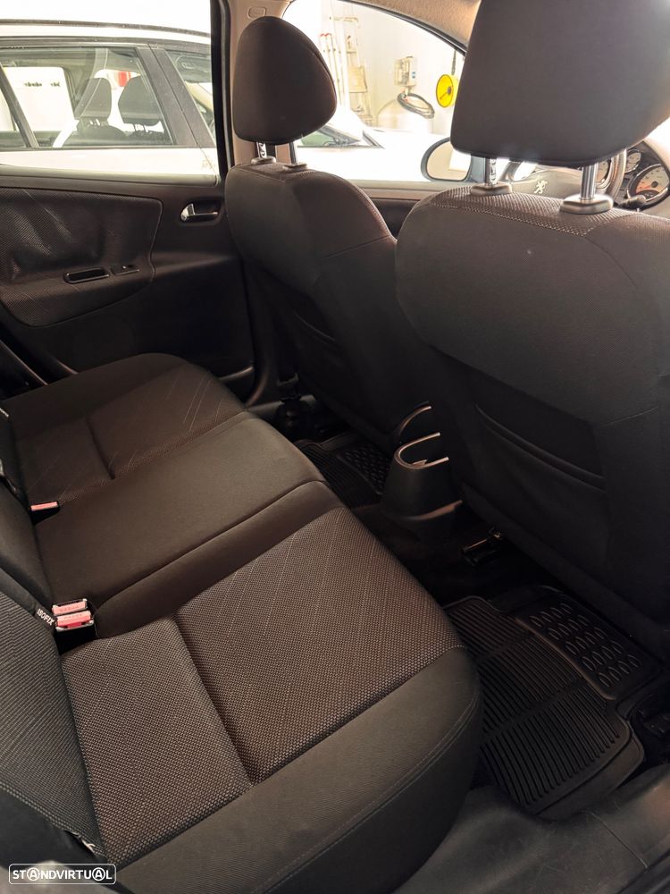 Peugeot 207 120 Sport - 18