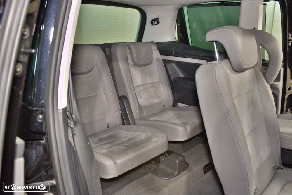 VW Sharan 2.0 TDI Blue Highline DSG - 20
