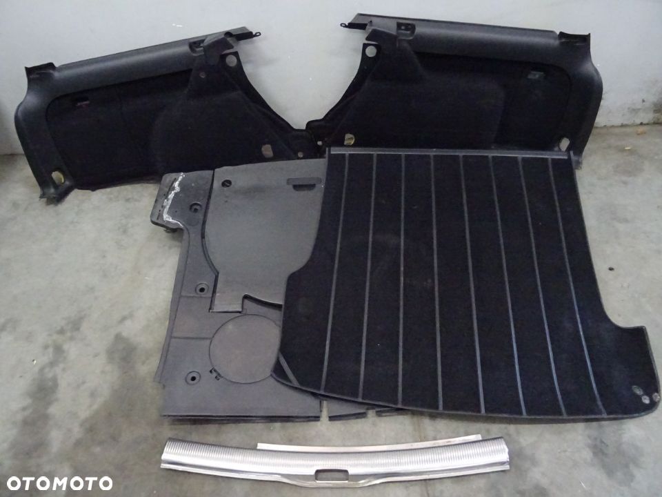 WYKŁADZINA BAGAŻNIKA  VW PASSAT B5 LIFT KOMBI NR109 - 10