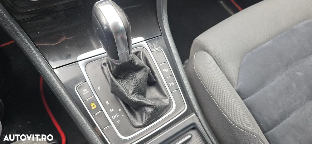 Volkswagen Golf 1.4 TSI (BlueMotion Technology) DSG Highline - 18