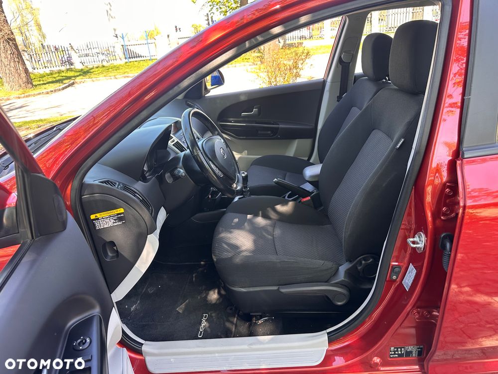 Kia Ceed 1.6 CVVT LX - 5