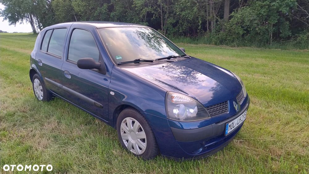 Renault Clio 1.2 16V Emotion - 6