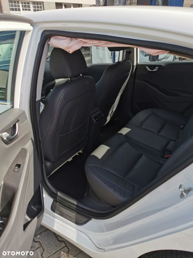 Hyundai IONIQ Hybrid 1.6 GDI Premium - 29