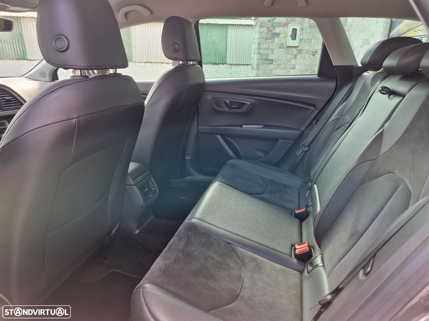 SEAT Leon ST 1.6 TDI Xcellence S/S - 17
