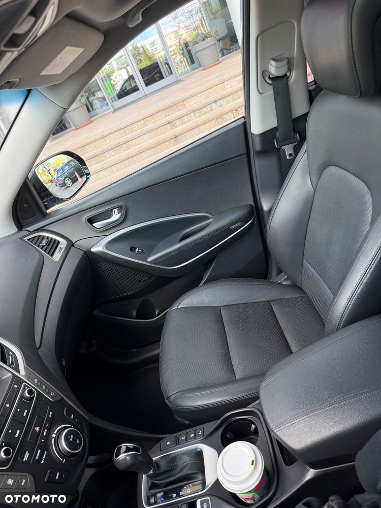 Hyundai Santa Fe 2.2 CRDi 4WD Automatik SEVEN Style - 16