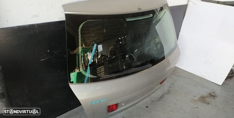 Porta Mala / Tampa Fiat Stilo (192_) - 2